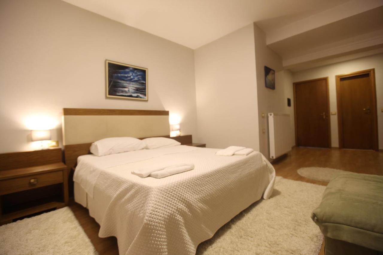 Hotel Sofo Dukat Eksteriør bilde