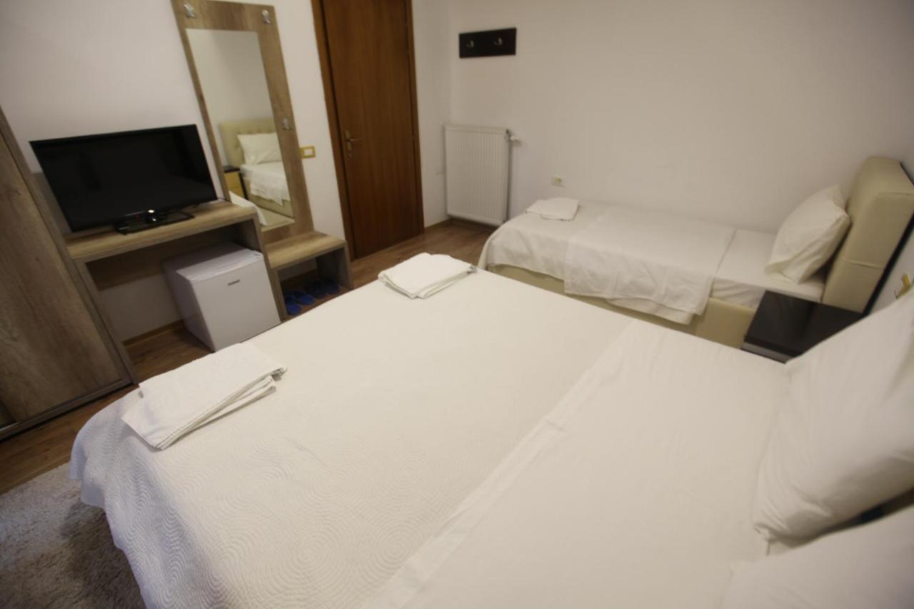 Hotel Sofo Dukat Eksteriør bilde